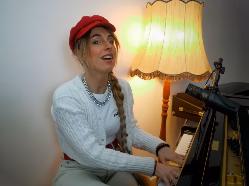 Pianist Marie Chain during a session at Hot Milk Studio