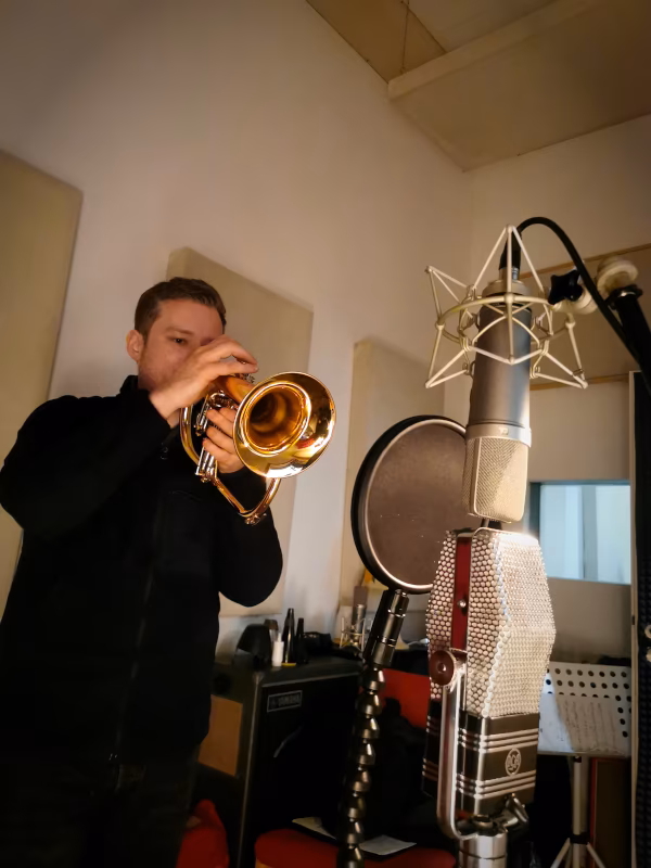 Matej Korbelič — Trompete, Flügelhorn — Matej Korbelič Quintet at Hot Milk Studio