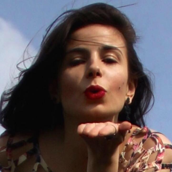 Julia Botelho — Solo artist