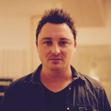 Hot Milk Crew Benedikt Stehle Hot Milk Crew Benedikt Stehle
